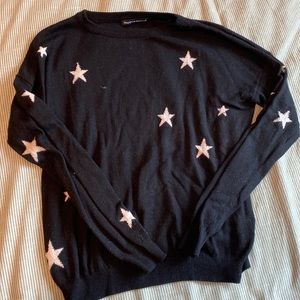 Brandy Melville - black and white star sweater